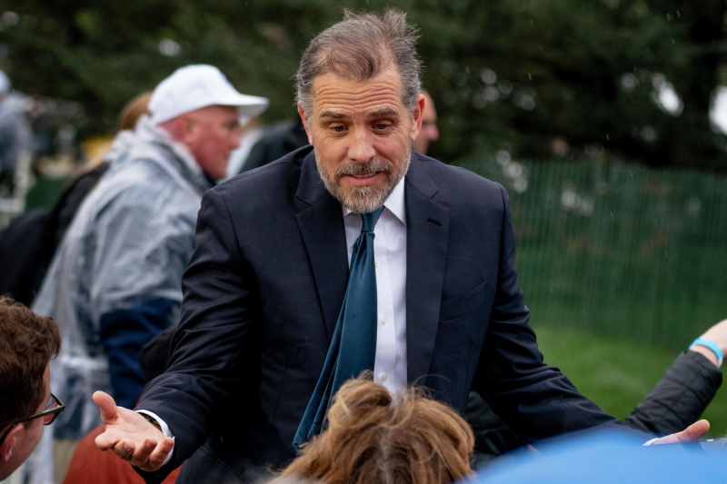 "Президент лгал". Байдена выгоняют из Белого дома по экспресс-программе