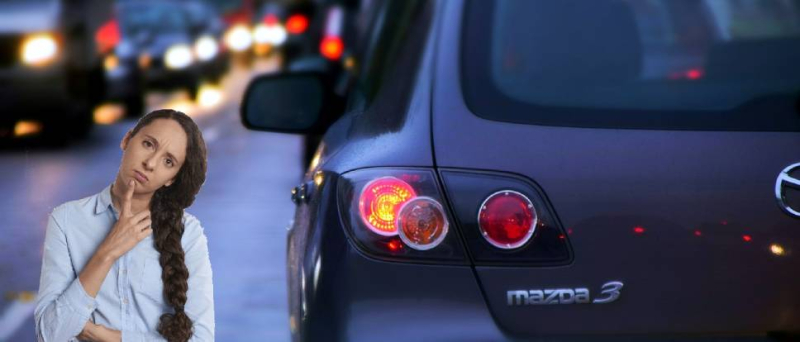 Кто виноват в ДТП, если автомобиль впереди внезапно затормозил без причины?