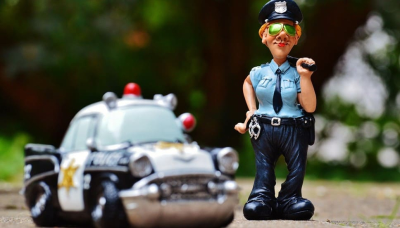 Как правильно предъявлять сотруднику ГИБДД электронное ОСАГО?