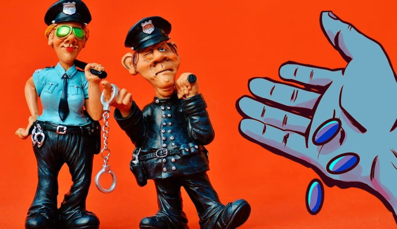 Поймали с наркотическими веществами в машине – какой срок дают и по какой статье?