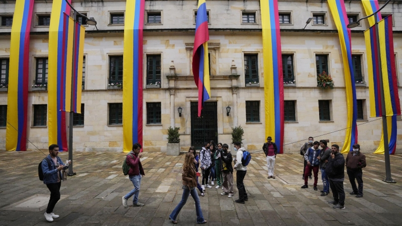 Милей отказался отзывать посла из Испании